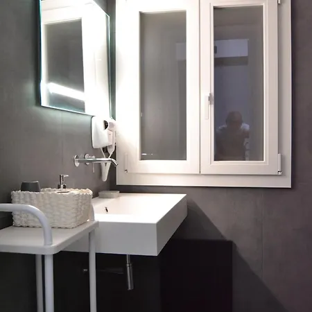 Dimora Garibaldi Гостевой дом *